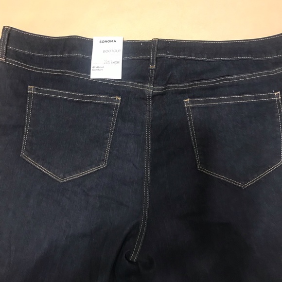 Woman’s new 22W jeans - Picture 2 of 5